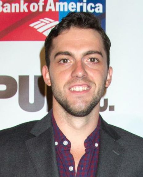 Hunter Hoffman Headshot