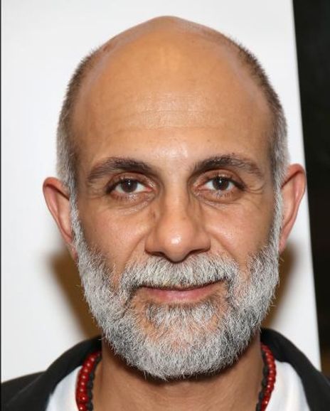 Anthony Azizi Headshot