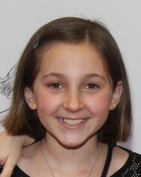 Maya Grace Fisqhbein Headshot