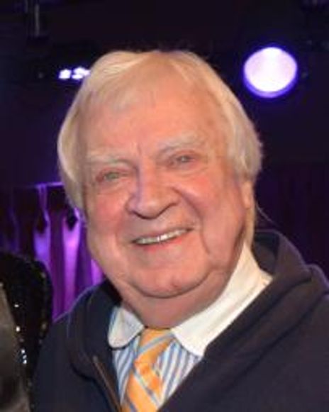 Robert Donahue Headshot