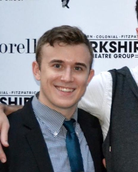 Evan Zavada Headshot