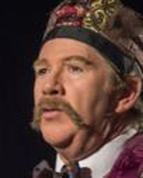 Michael Ray Wisely Headshot