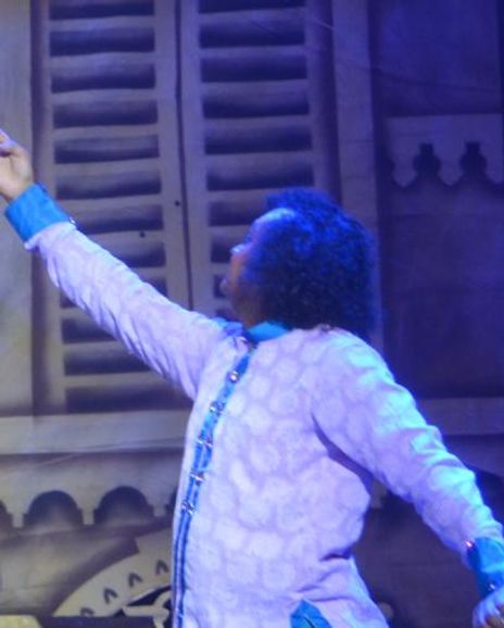 Pandit Birju Maharaj Headshot