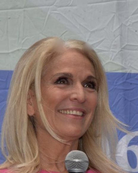 Catherine Russel Headshot