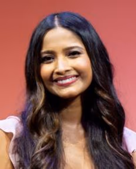 Shoba Narayan Headshot