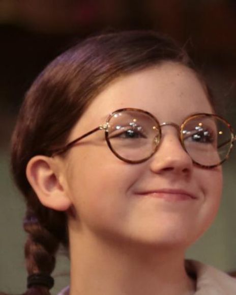 Molly Nugent Headshot