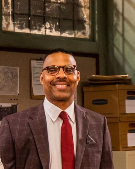 Phillip Brown Headshot