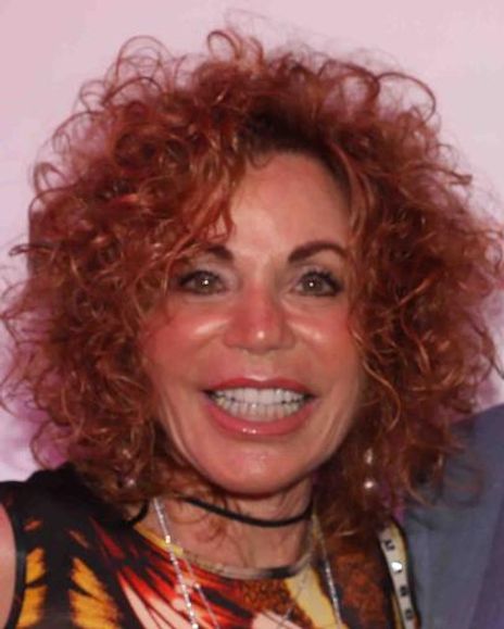 Jessie Wolfson Headshot