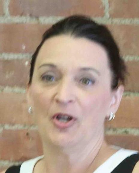 Linda M Tyer Headshot