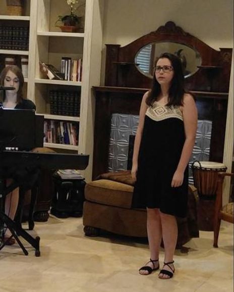 Kelsi Fulton Headshot