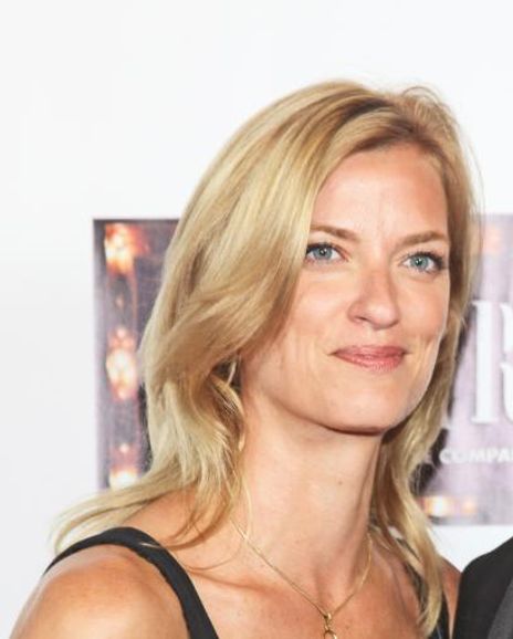 Nadine Kary Headshot