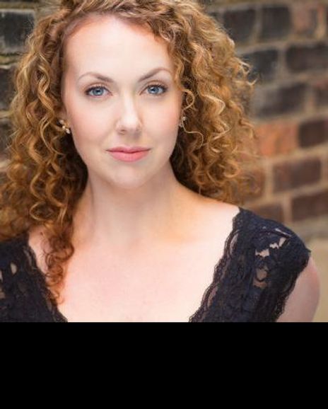 Julia Mosby Headshot