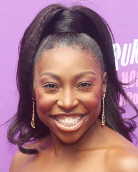 Brandi Porter Headshot