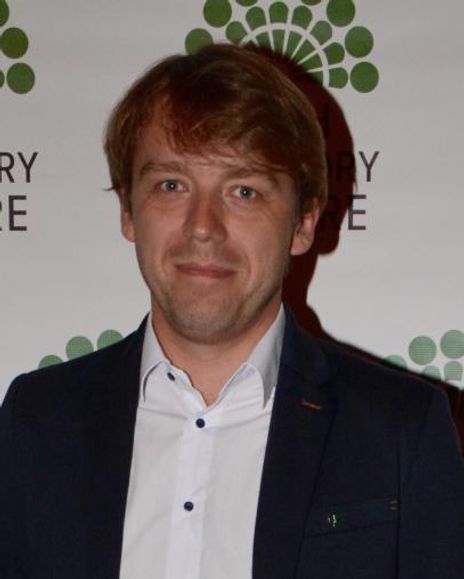 Robert Zawadzki Headshot