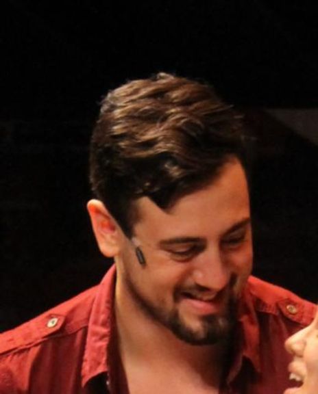 Edsel Romero Headshot