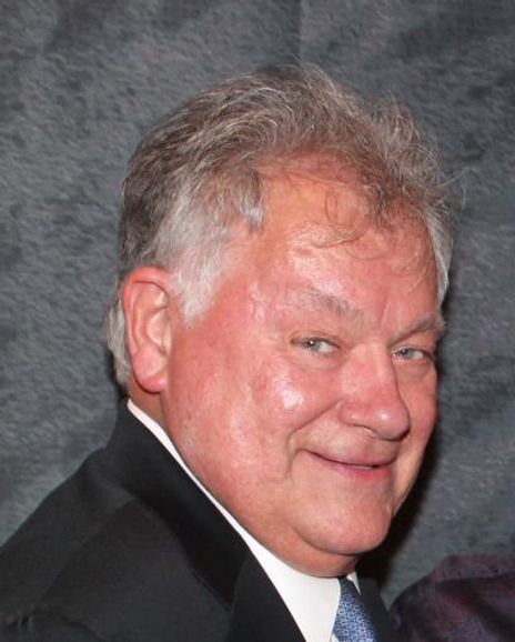 Robert Wanken Headshot