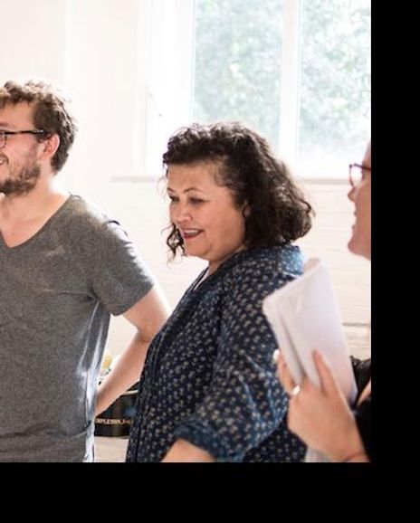 Mandy Symonds Headshot