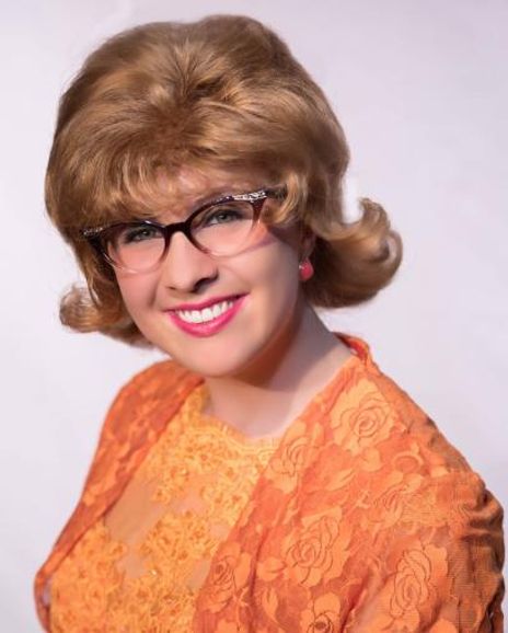 Emma Czaplinski Headshot