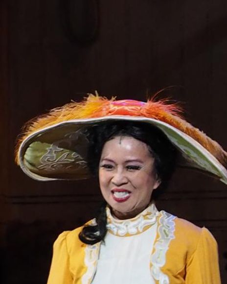 Sharline Lu Headshot