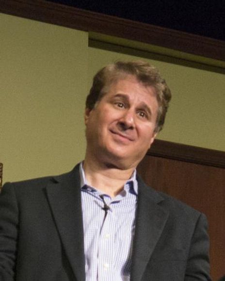 Peter J Fogel Headshot