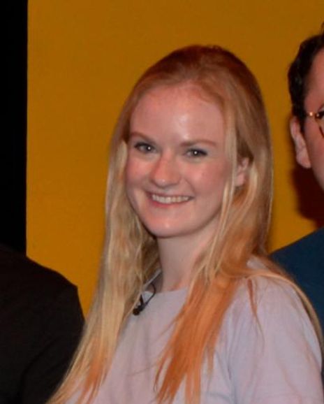 Annabelle Shea Headshot