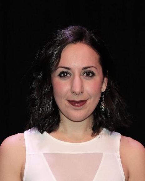 Nazli Sarpkaya Headshot