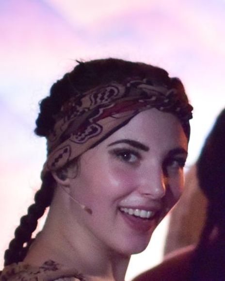 Emily Greenwell Headshot