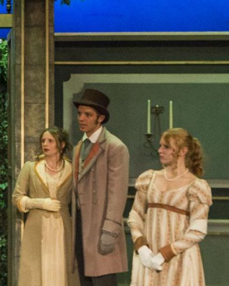 Natlie Welch Headshot