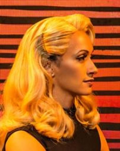 Jennifer Mealani Jones Headshot