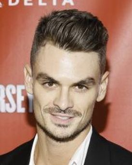 Julz Tocker Headshot