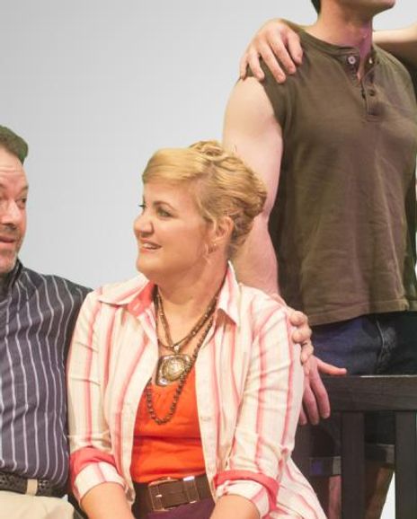 Lindsay Hayward Headshot