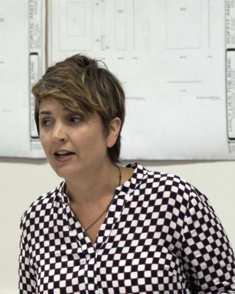 Jessica Holt Headshot