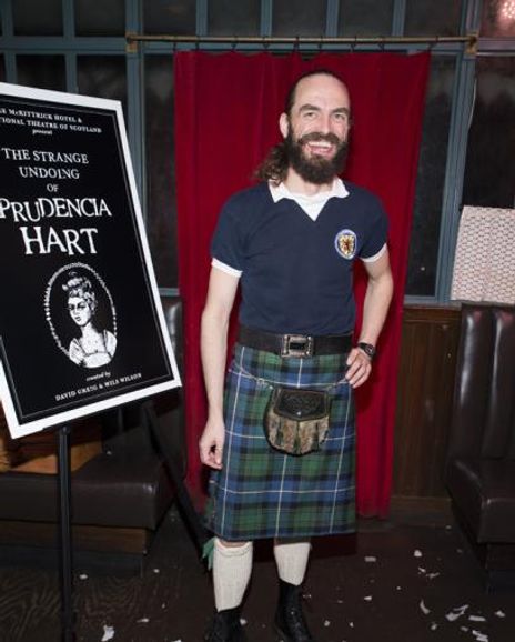 Alasdair Macrae Headshot