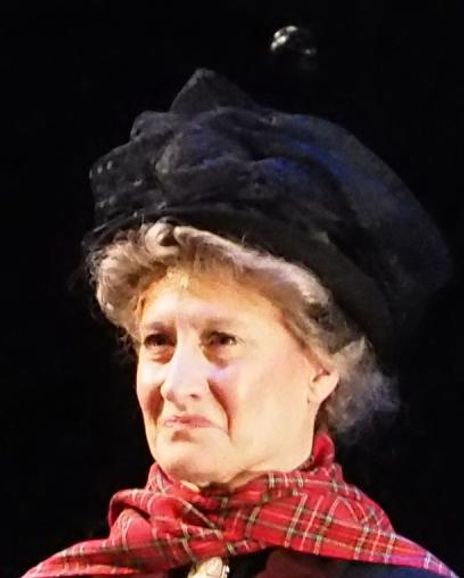 Susan Stuber Headshot