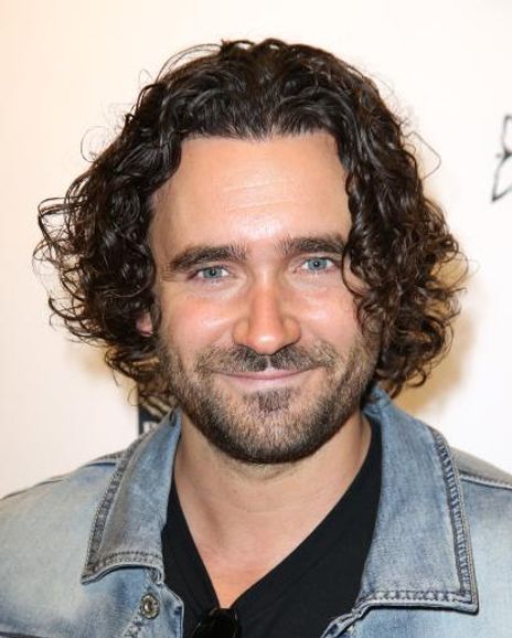 Allan Hawco Headshot