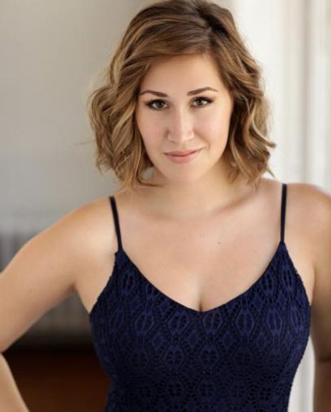 Maureen Glessner Headshot