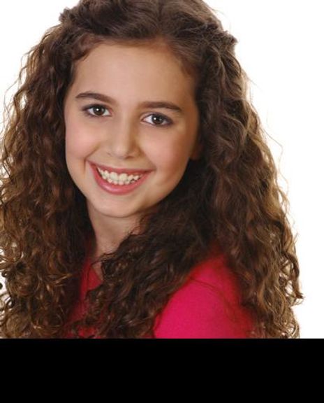 Hannah Dubroff Headshot