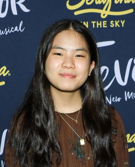 Ellie Kim Headshot