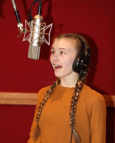 Brooke Cheek Headshot