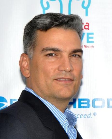 Louis Mirabel Headshot