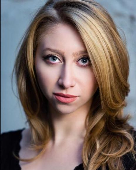 Samantha Kahn Headshot