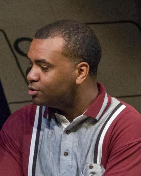 Stephen Allen Headshot