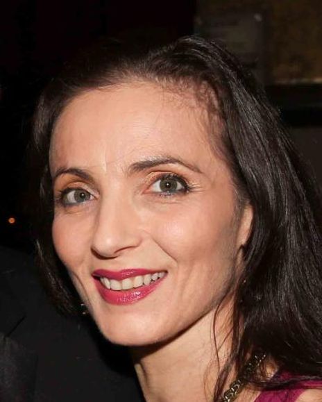 Joanne-Camelli Furshpan Headshot