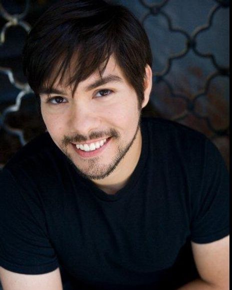 Alexander P Garza Headshot