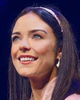 Sarah McNicholas Headshot