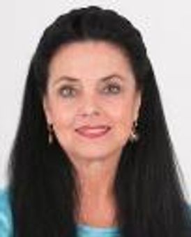 Kita Bouroff de Sesa Headshot