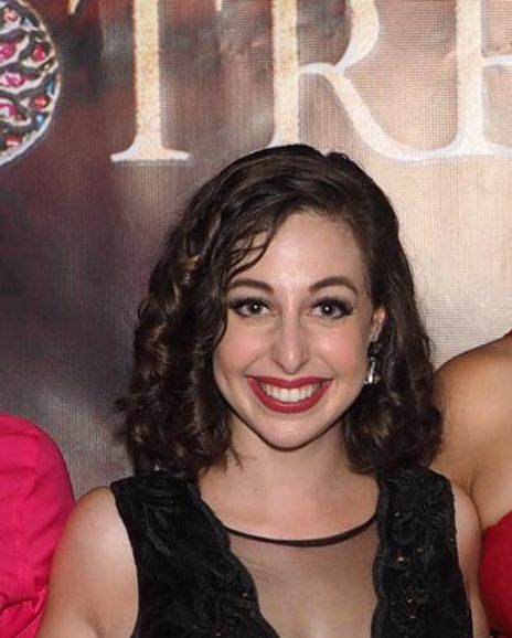 Hannah Madeleine Goodman Headshot