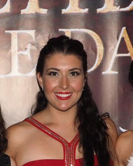 Stephanie Thiessen Headshot