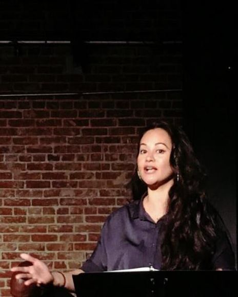 Samantha Esteban Headshot