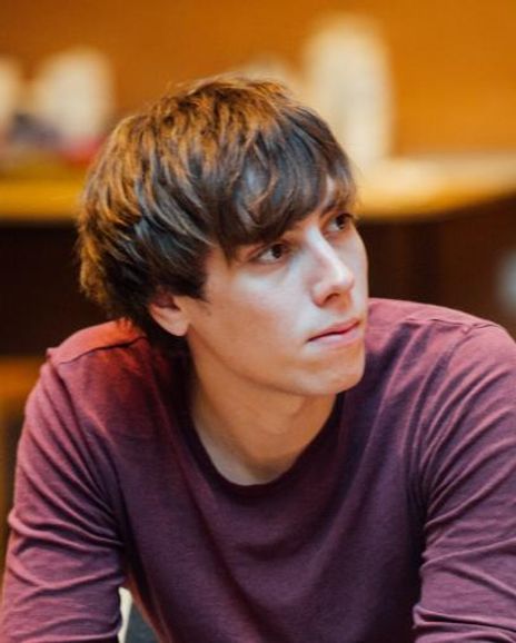 Alex Arnold Headshot